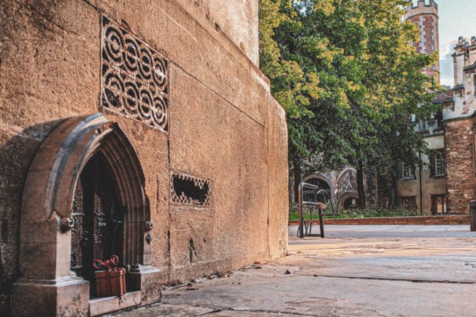 Cambridge Instagram Self-Guided Tour - Top Photo Spots - How the King’s College to Magdalene Bridge walk really feels