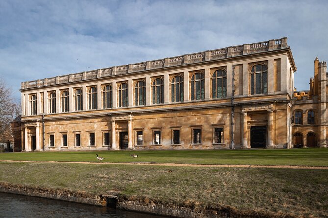 Cambridge - Shared Punting Tour - Why Cambridge punting hits different on this 50-minute route