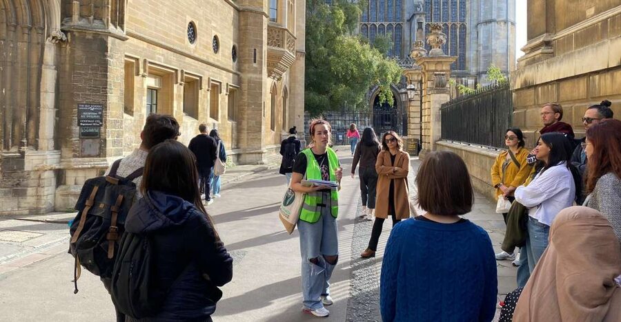 Cambridge: The Original Uncomfortable Cambridge™ Tour - Meeting Point at Cambridge Tourist Information Centre