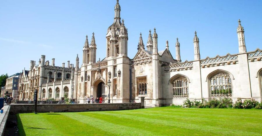Cambridge: University Alumni Tour with Kings College Option - Key Things You’ll Notice Right Away