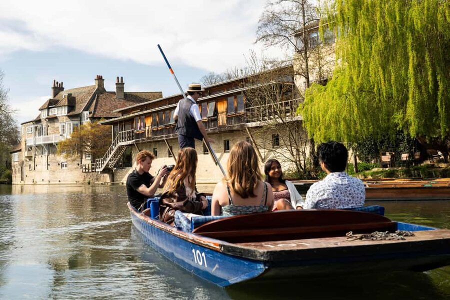 Cambridge University: Guided Punting Tour on the River Cam - Where the tour starts: Scudamore’s Mill Lane and what to do first