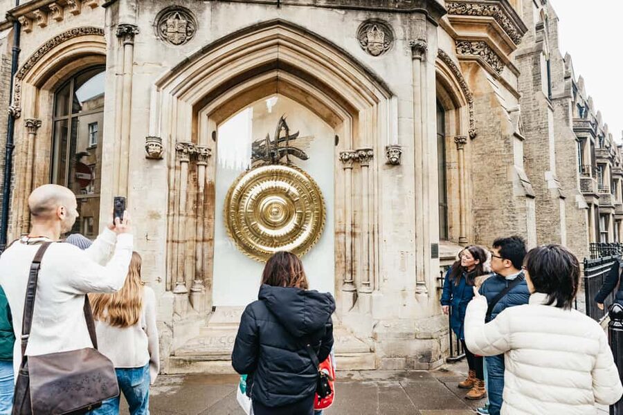 Cambridge University & Kings College Walking Tour By Alumni™ - The Backs and River Cam views, plus the story behind the scenery