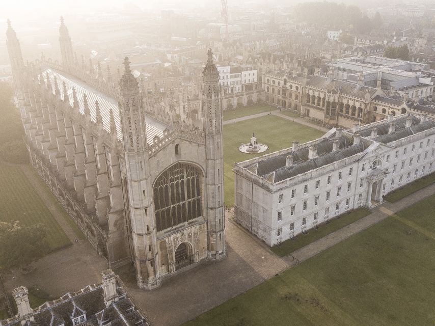 Cambridge University & Kings College Walking Tour By Alumni™ - Mathematical Bridge and the stop where design becomes a legend