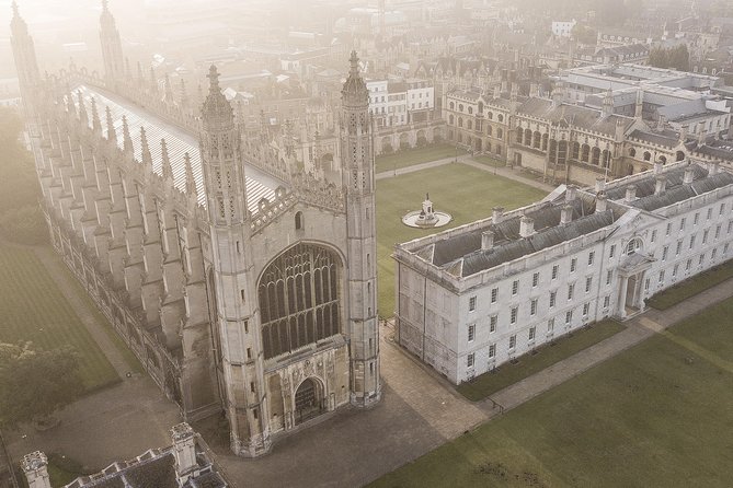 Cambridge University Walking Tour by Alumni™ Kings College Option - Corpus Christi College and Queens’ College, where questions are encouraged