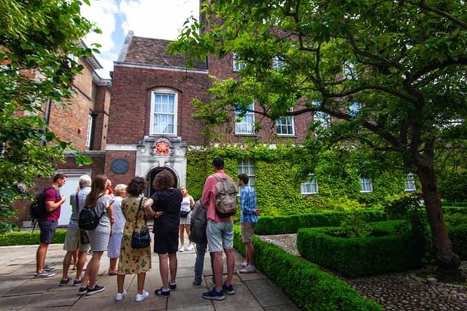 Cambridge University With Alumni: Optional Kings College Entrance - Garret Hostel Bridge and the “ship” library views