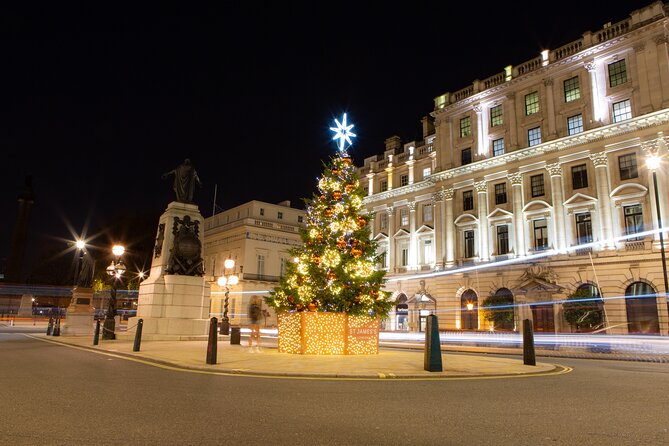 Camden’s Yuletide Stroll Private Tour: Lights, Markets & Magic - Timing, what to wear, and how to enjoy the little surprises