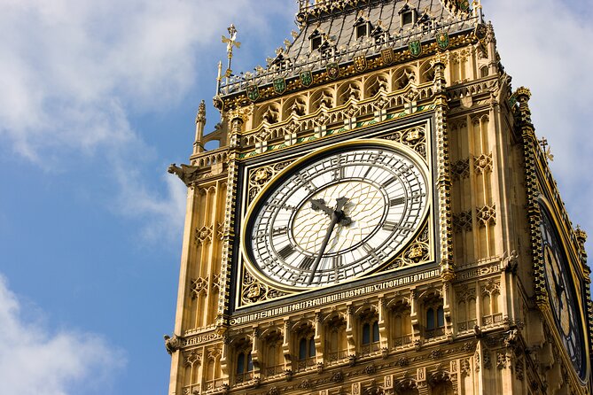 Changing of Guards, Big Ben, Tower of London, Beefeaters & Cruise - Big Ben and the Houses of Parliament: seeing it up close, not just on postcards