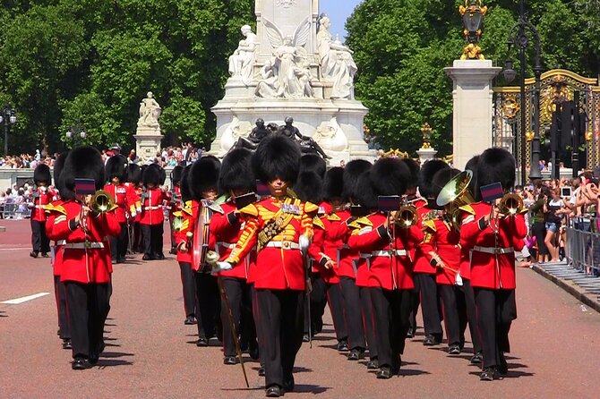 Changing of the Guard & Buckingham Palace Guided Tour Small Group - Stop 6, Horse Guards Parade at Whitehall: Ceremony Spillover and Precision