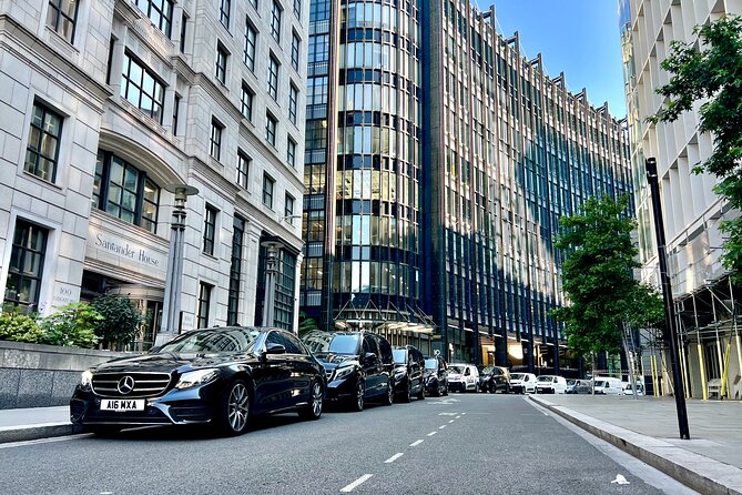 Chauffeur limo Services Heathrow Airport To/From anyLondon Hotel - Why a Heathrow chauffeur feels worth it