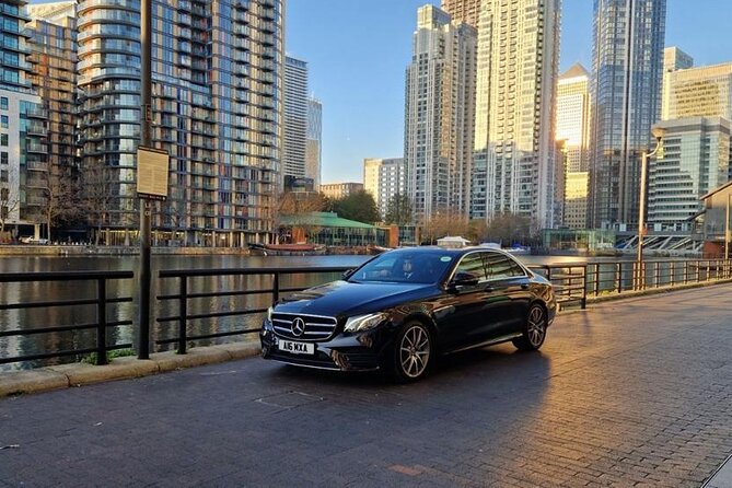 Chauffeur limo Services Heathrow Airport To/From anyLondon Hotel - The Mercedes ride: comfort plus onboard Wi-Fi