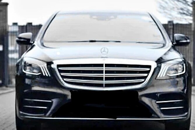 Chauffeur Service For Airport Transfers in London 2025 - The Ride Into London: Direct, Private, and Climate-Controlled