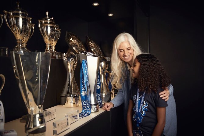 Chelsea FC Stadium Tours and Museum - Meeting at Chelsea FC Museum, and how to plan your timing