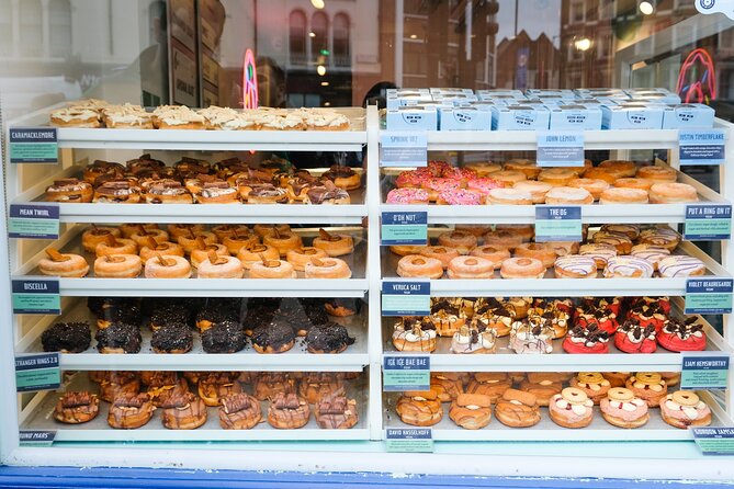 Christmas Delights: Festive Tea & Doughnuts at Borough Market - Stop 2: Rodeo Doughnuts (A Come-Hungry Moment)