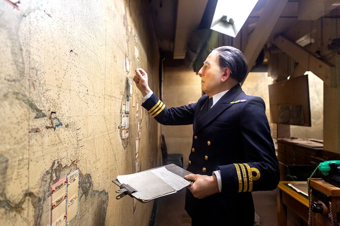 Churchill War Rooms & Wartime London Walk - Exclusive Guided Tour - What makes the guides so effective here