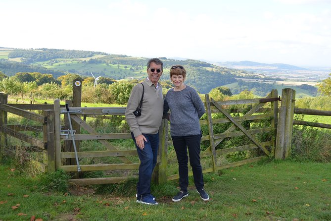 Classic Cotswolds Private Tour - Broadway and Broadway Tower: Coaching Town Energy and Big Views