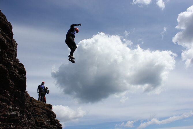 Coasteering Geopark Adventure In Torquay - Entering the UNESCO geopark from Maidencombe