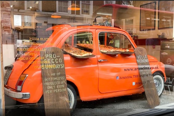 Colourful Photo Tour at Notting Hill - A Private Photo Walk That Turns Notting Hill Into Your Classroom