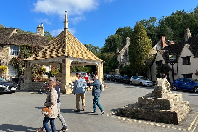 Cotswold Village Private Day Trip from Bath - Lower Slaughter: quiet walking along the water