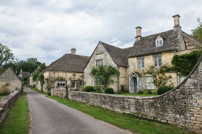 Cotswolds Private Tour from Southampton - The Cotswolds in plain English: limestone, hills, and why it looks the way it does