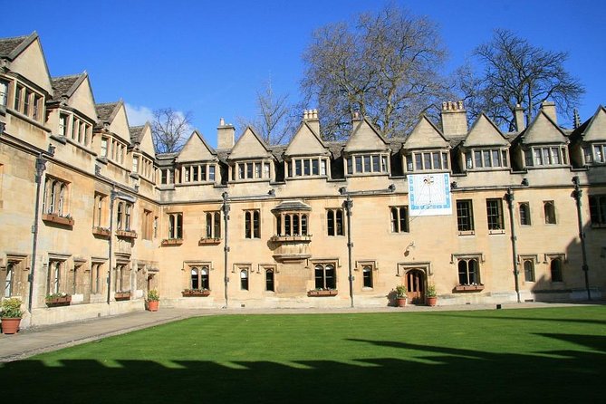 Cotswolds Villages and Oxford Full Day Tour from London - Burford Stop: The Cotswolds Gateway for Quick Village Energy