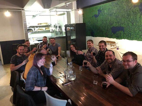 Craft Beer Tour around Manchester - Guides: the difference between drinking and actually learning