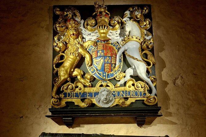 Crown Jewels Royal Secrets Scandals and Tower of London Tour - The guide quality is the real deal here