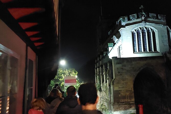 Dark History Walking Tour in Warwick - Walking comfort and timing: what will affect your experience most