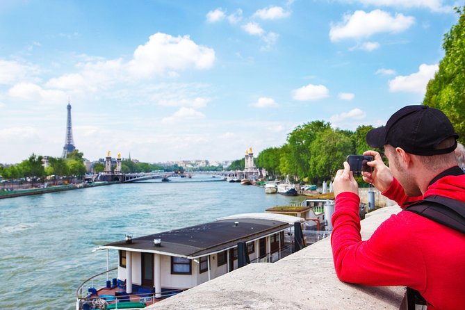 Day Trip to Paris with Eiffel Tower, Notre Dame and Louvre Museum - The Seine Cruise: Your One-Hour Reset Button