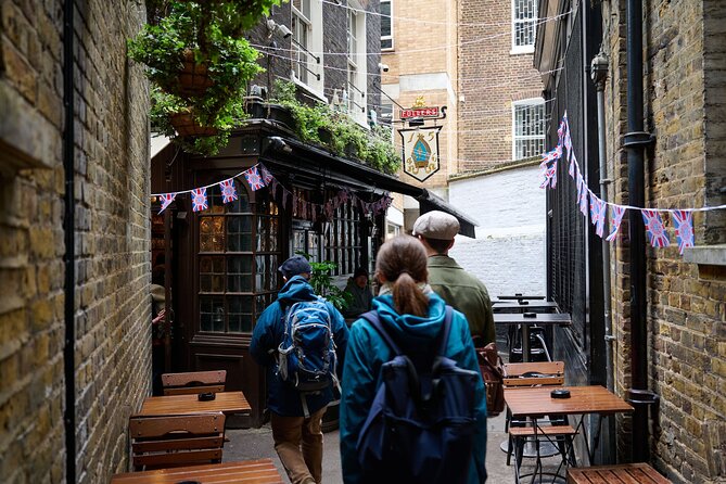 Devour London Historical Pub Tour:Traditional British Food & Ales - Price and what the $95.29 really buys you
