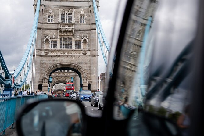 Discover London in a Panoramic Black Cab - Parliament Square and the Political Heart of the UK