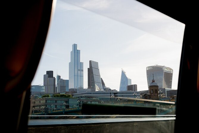 Discover London in a Panoramic Black Cab - Big Ben and the Best Photo Angles for One Iconic Clock