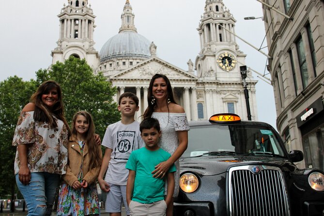 Discover London in a Panoramic Black Cab - A Sneak Peek of Prime Minister London, Plus a Drive-By Landmark Moment