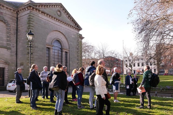Discovering Birmingham 2 hour Walking Tour to the Jewellery Quarter - Stop 2: the secret canal route into the Jewellery Quarter