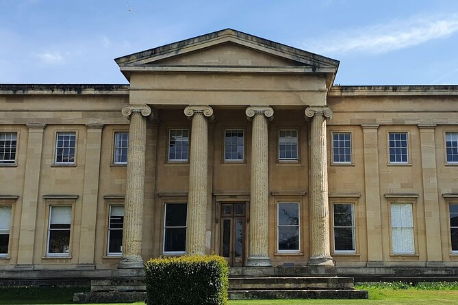 Discovering Cheltenham: A Self-Guided Audio Tour - First steps: downloading VoiceMap and keeping the GPS tour on track