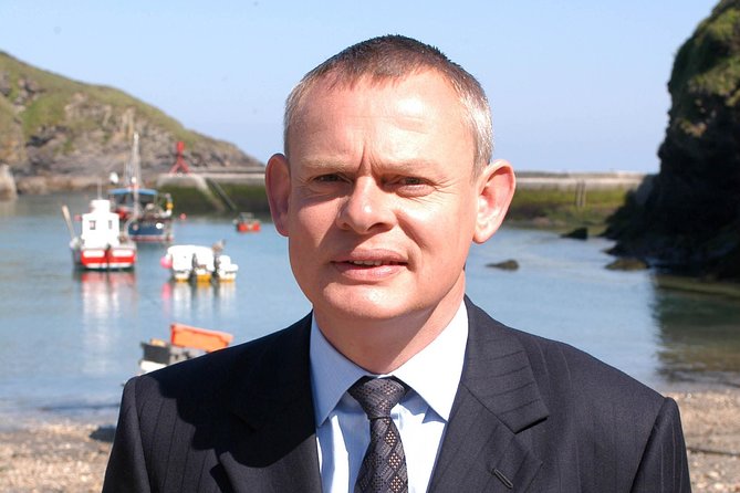 Doc Martin Tour in Port Isaac, Cornwall - Port Isaac harbour is your starting point, and it sets the tone