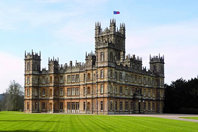 Downton Abbey & Highclere Castle Tour from London, with Oxford - Entering Oxford: Dreaming Spires, Bridge of Sighs, and University Landmarks