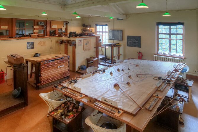 Duxford IWM Air Museum Private Car Day Trip London Hotel Pickup - Don’t miss the OPS room reenactment: why the museum feels personal