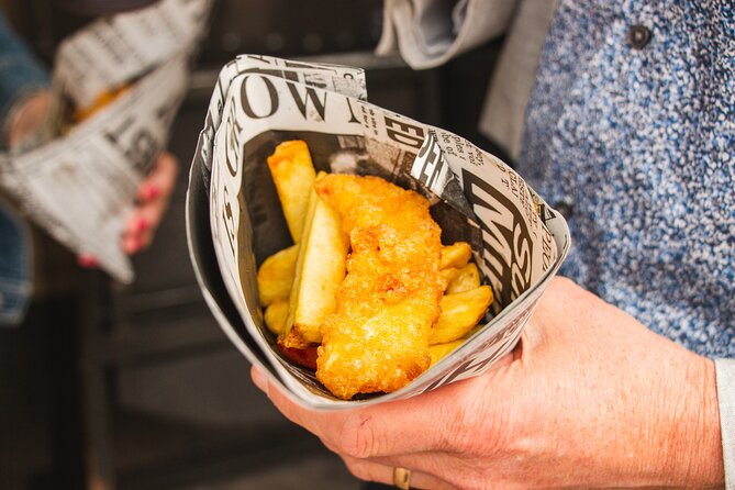 Eating London East End Food Tour - Poppies Fish & Chips: Getting the Classic Part Right