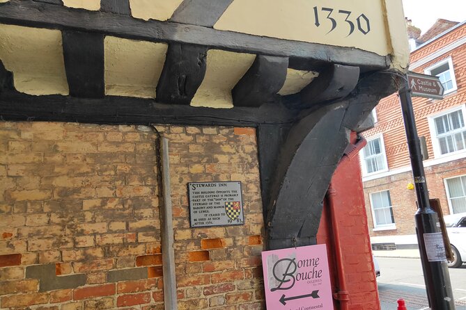 Eccentric Lewes: A Self-Guided Walking Tour - Castle Gate finale: views of Lewes Castle to end on