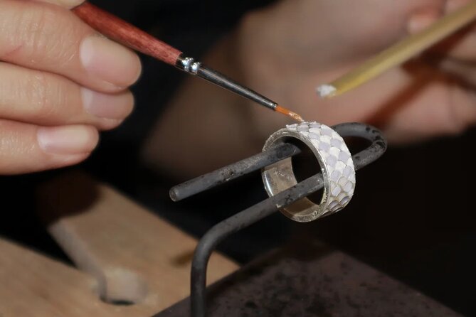 Enamel Jewellery Making Class in London - Key highlights to look for before you book