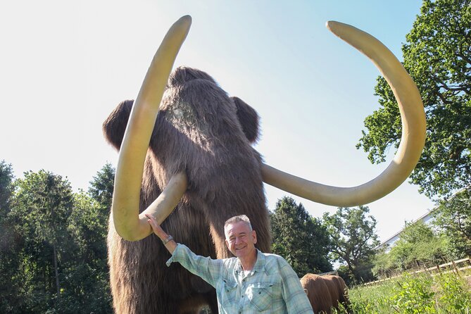 Entry ticket to Hoo Zoo and Dinosaur World in Telford - Key highlights to clock before you go