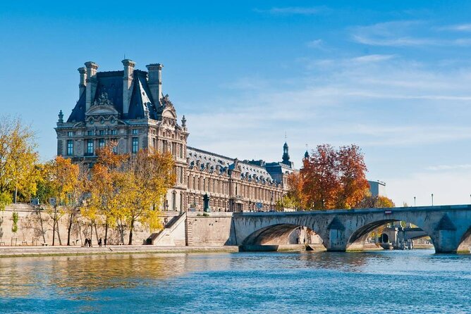 Escorted Paris Day Trip: Eiffel Tower, Notre Dame & Lunch Cruise - Meeting at St Pancras: keeping the morning stress low
