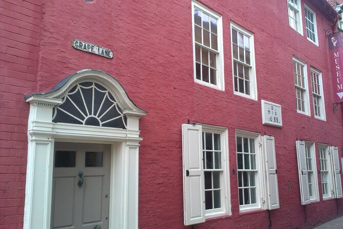 Essential Whitby: Discover the town’s legends on a self-guided audio tour - How to get the best experience, without turning it into homework