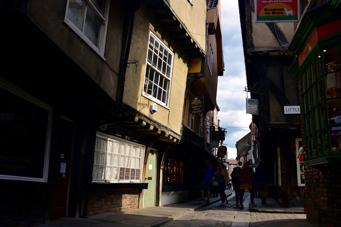 Exclusive York - Private Personally-Designed Walking Tour - Who should book this private York tour, and who might want a different style