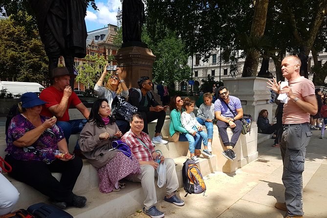 Explore Tower Bridge & London's Top 30 Landmarks Tour - Whitehall and Horse Guards Parade: the photos you came for