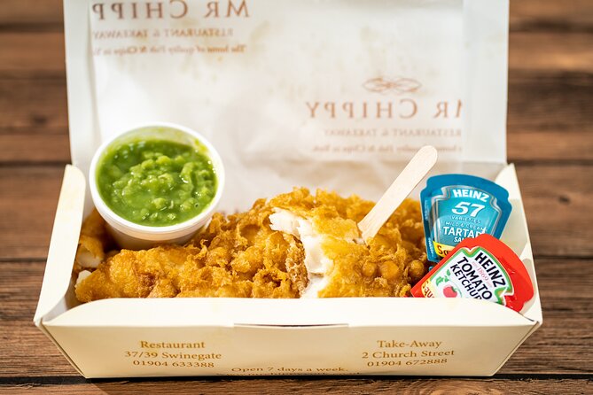 Fish & Chips Boat Cruise in York - A 1-hour York river break with fish and chips