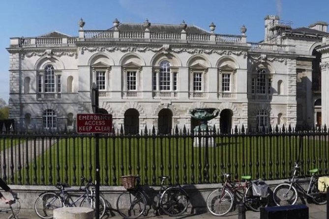 Former Student’s Cambridge Colleges: An Outdoor Audio Tour - Time on your feet: how long it really takes and why gaps can happen