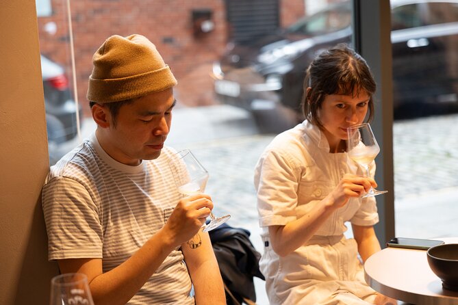 Four hour walking wine tasting tour of Manchester's best bars - Practical Tips So Your Tour Feels Smooth