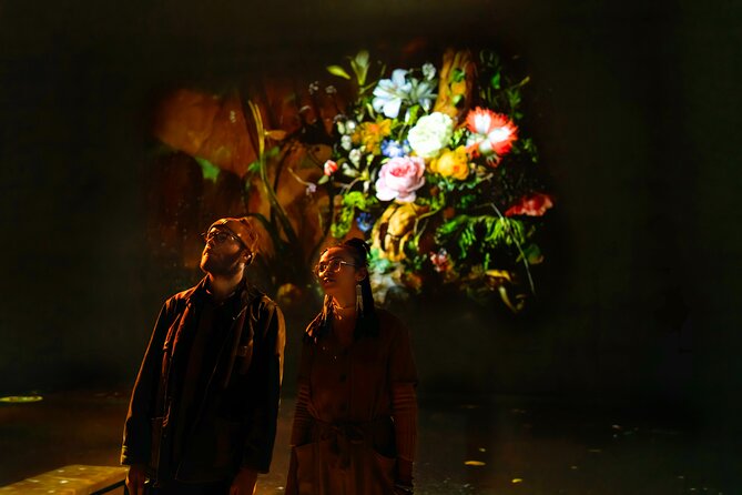 Frameless - Immersive Art Experience in London - Café Bar Break: A Useful Bonus Inside the Experience