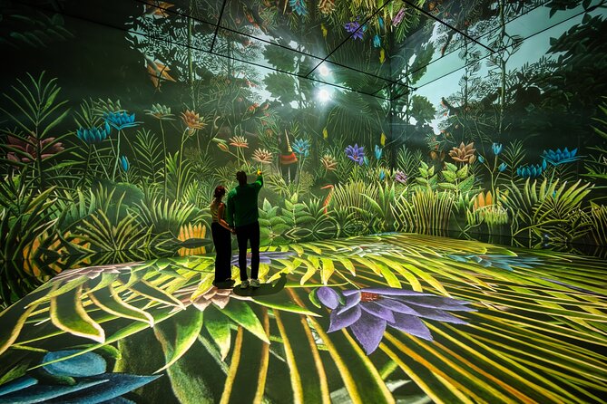 Frameless Lates: Immersive Art Experience in London - The art show: 42 reimagined works, projection, and audio